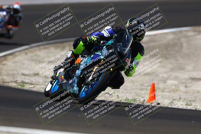 media/Jun-07-2025-TrackDaz (Sat) [[4413525952]]/A Group/12pm (Turn 2)/